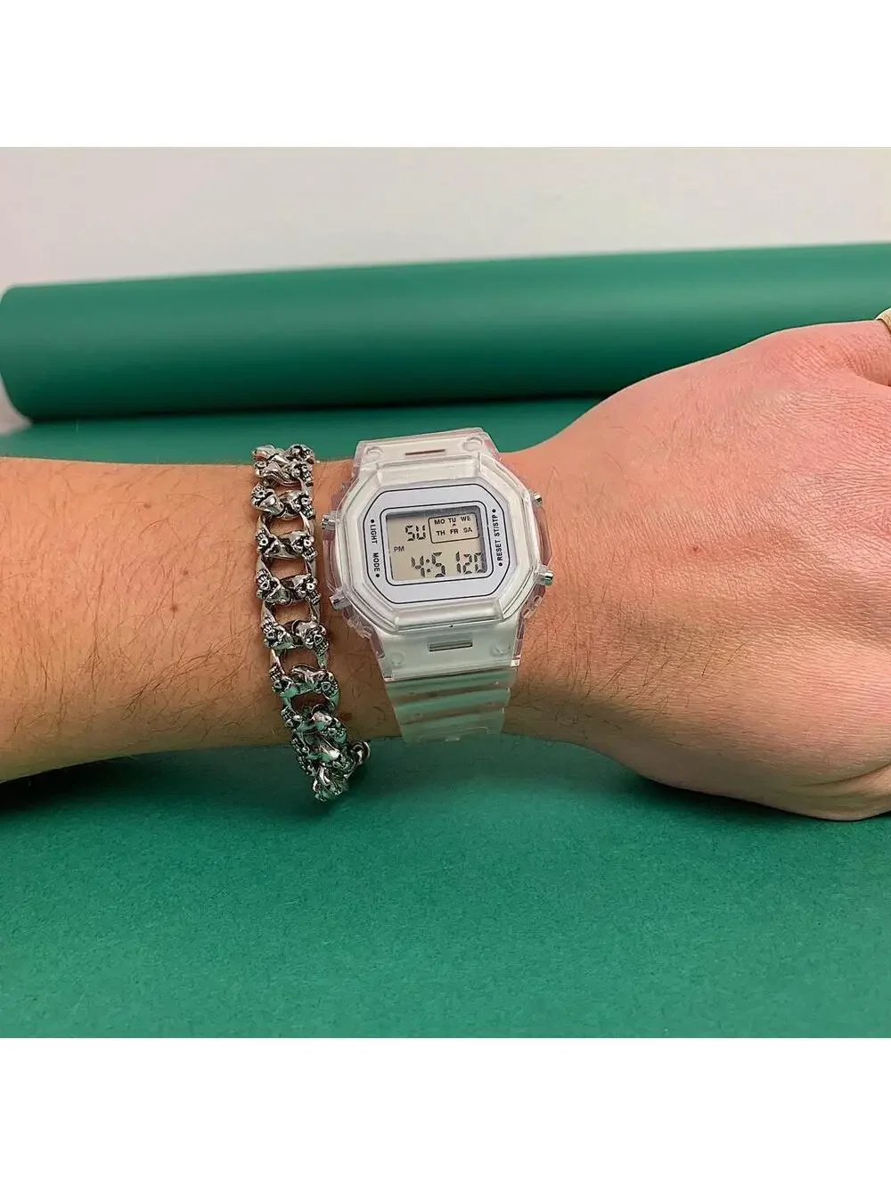 Essential Y2K Cyber 2000s Retro Vintage Style Transparent Digital White Watch